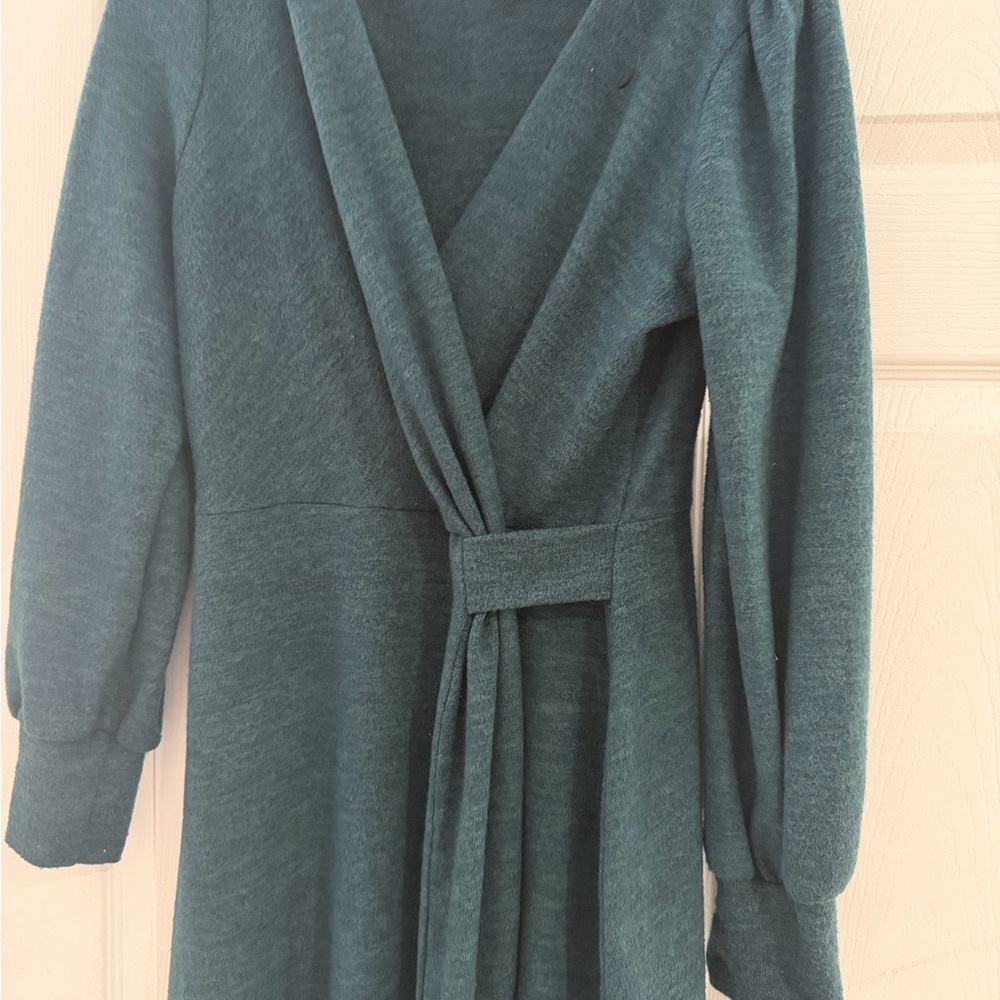 Kaileigh Teal Midi Wrap Dress - Picture 2 of 3